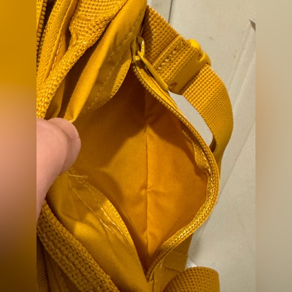 Kanken Hip Pack - Picture 3 of 7